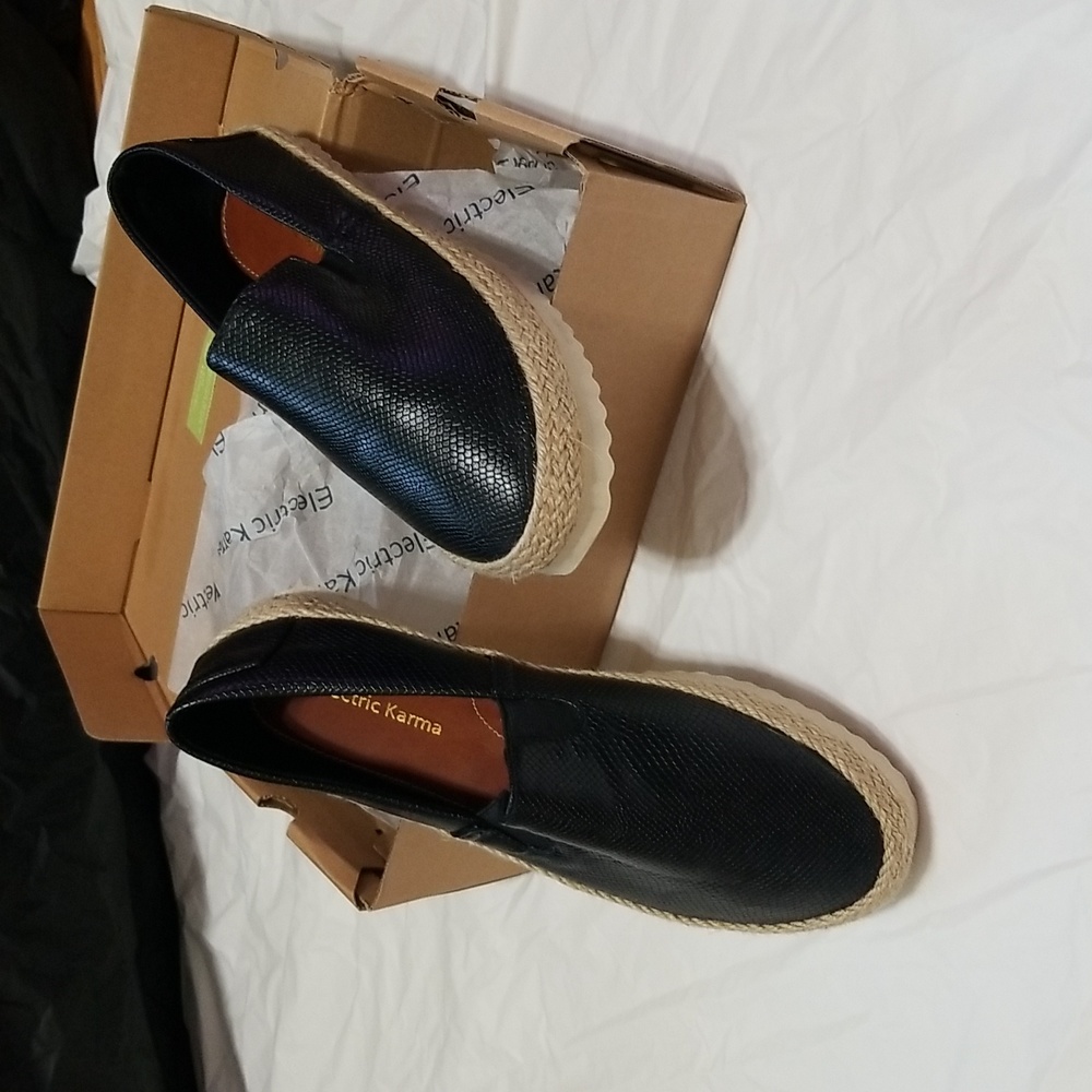 Electric Family Black Slip-On Espadrille Platform Loafers